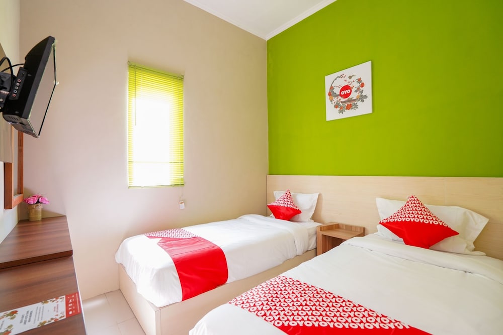 Hotel O Surabaya near Surabaya Town Square formerly Kupang Gunung Residence 29/60
