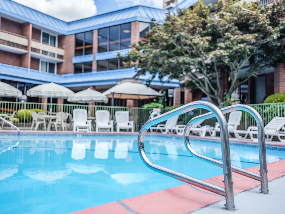 University Place Hotel Conference Center 49/51