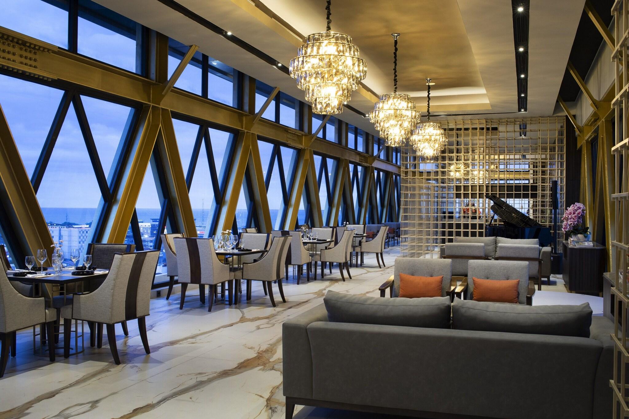 Hotel Santika Premiere Padang 14/21
