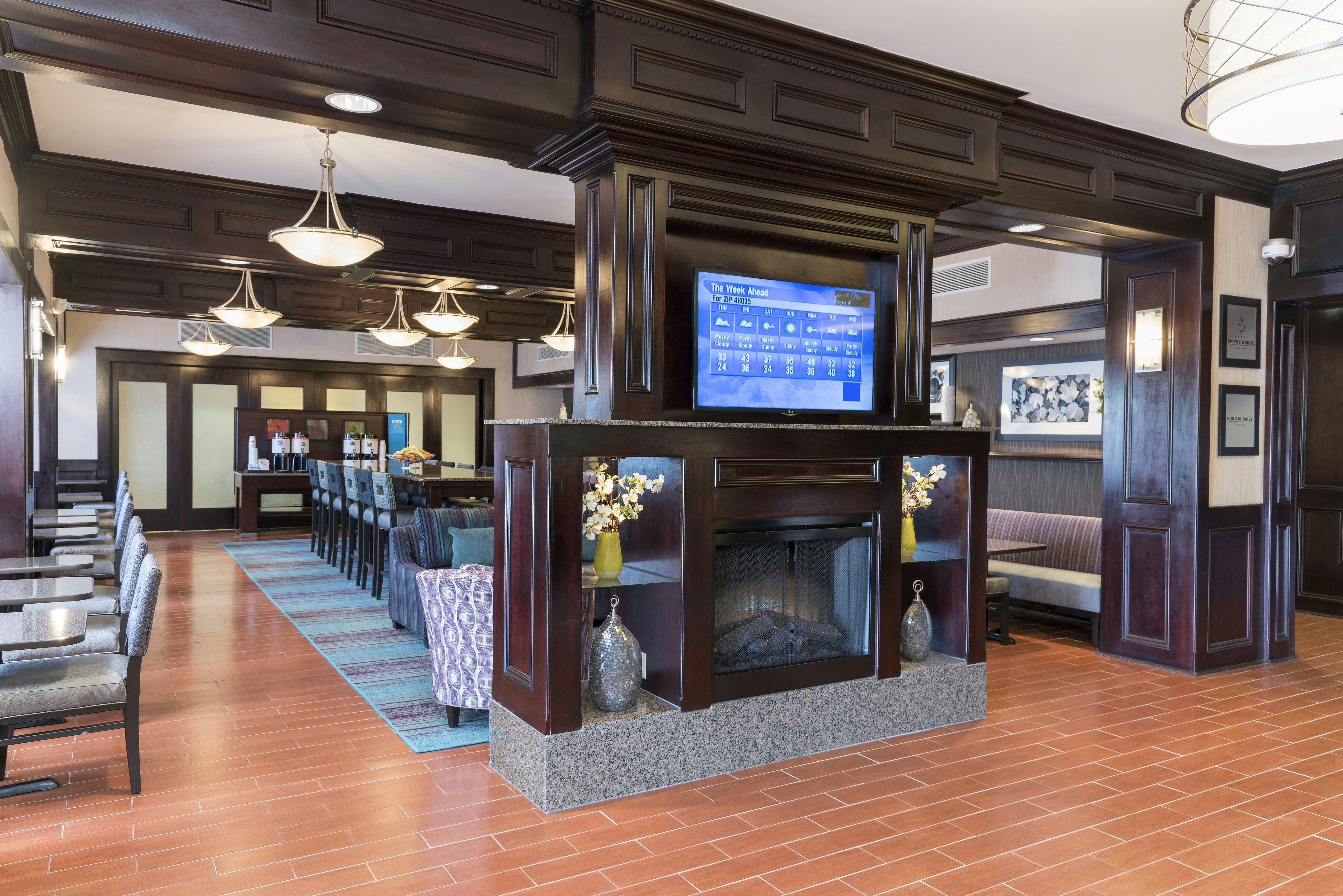 Hampton Inn Detroit/Roseville 14/20