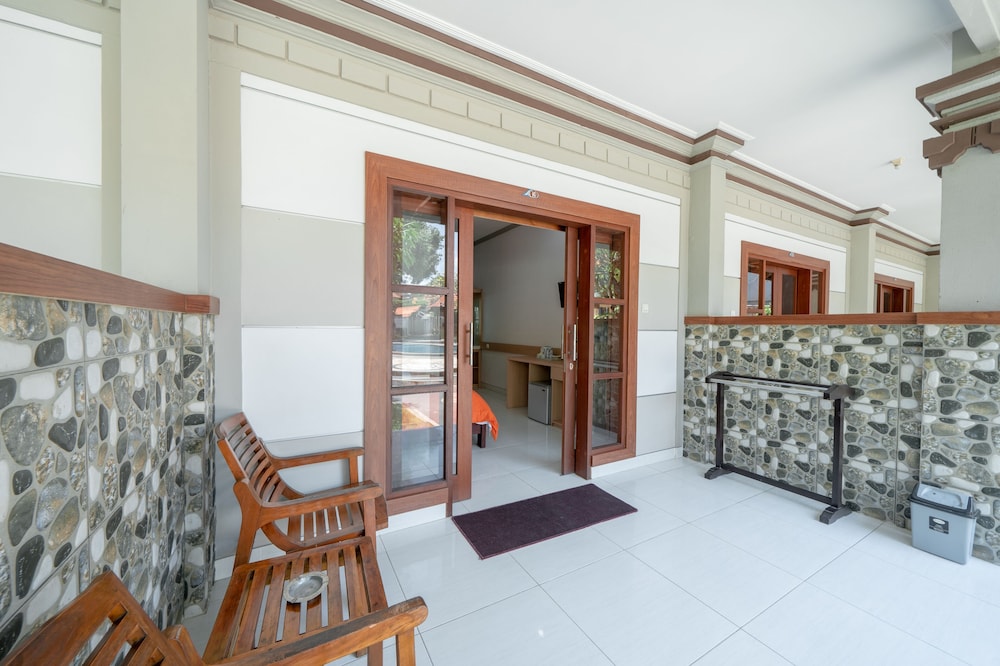 Bendesa Accommodation 4/64