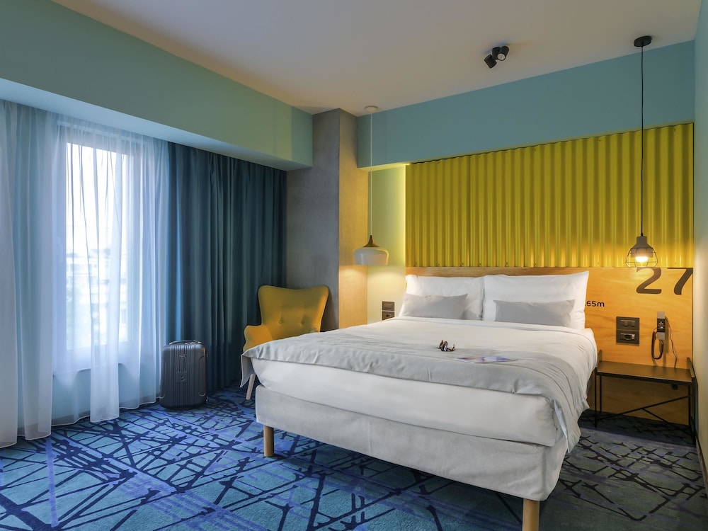 STANDARD, TWIN BEDS