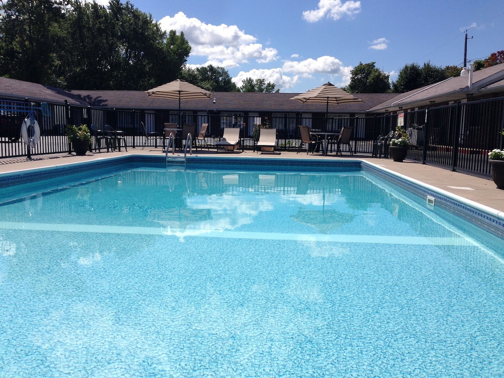 Moonlite Motel Niagara Falls 23/30