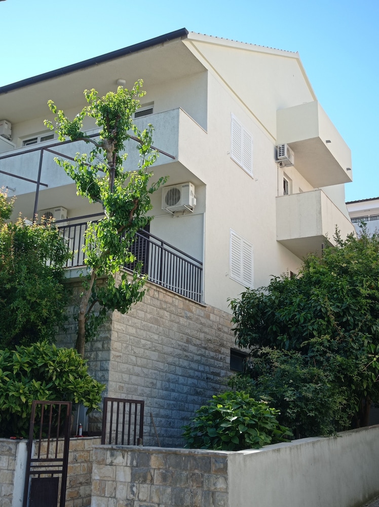 Apartmani Zvjezdana 36/43