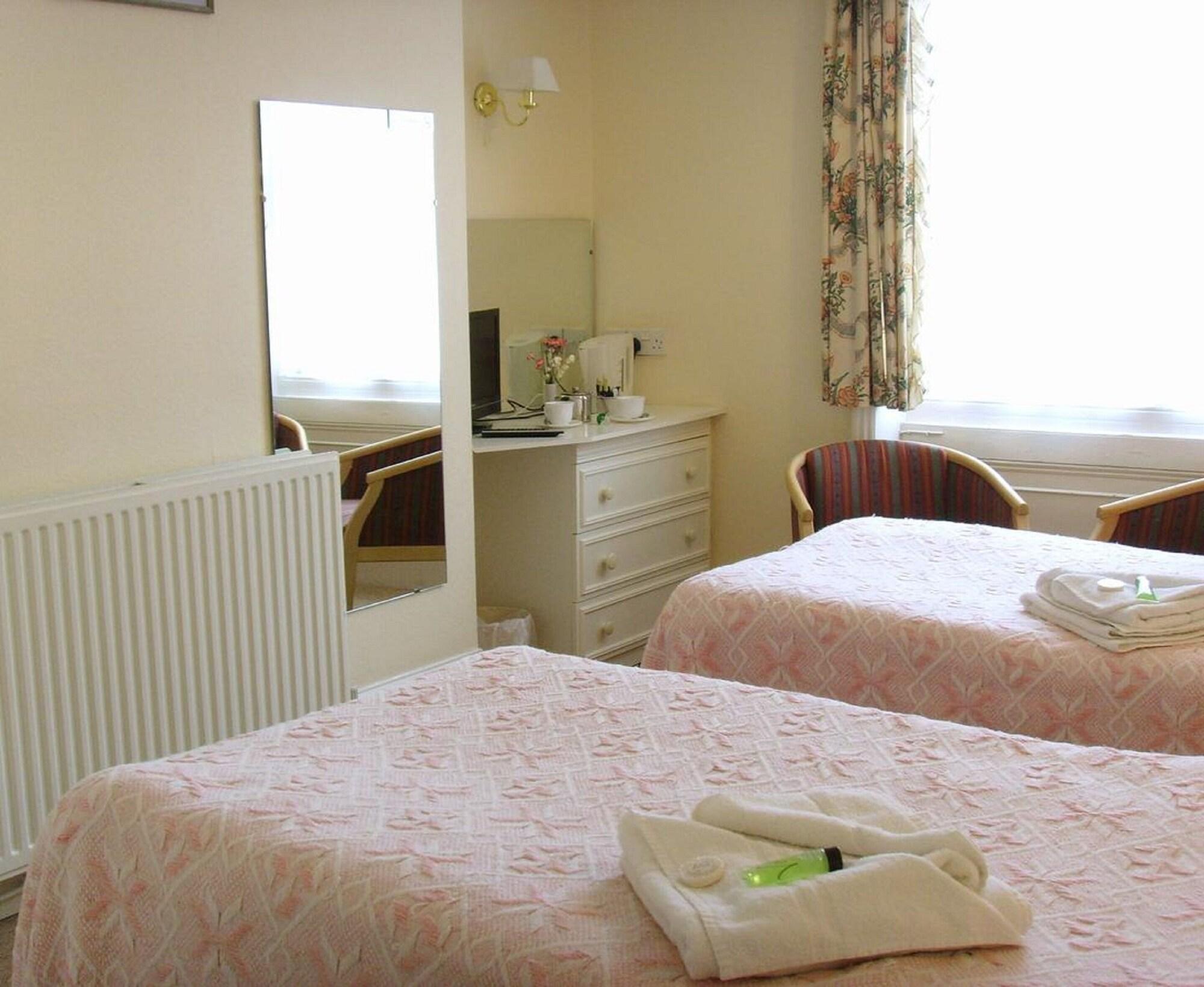 Alexandra Hotel Eastbourne 13/34