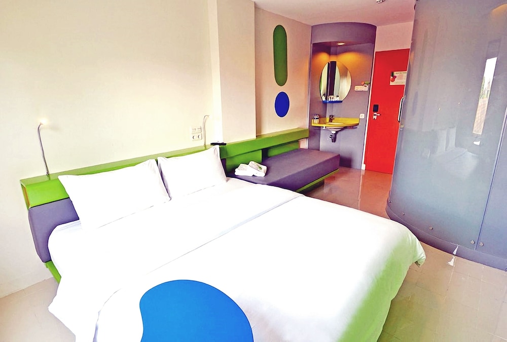 Treepark Hotel Jakarta Airport 11/30