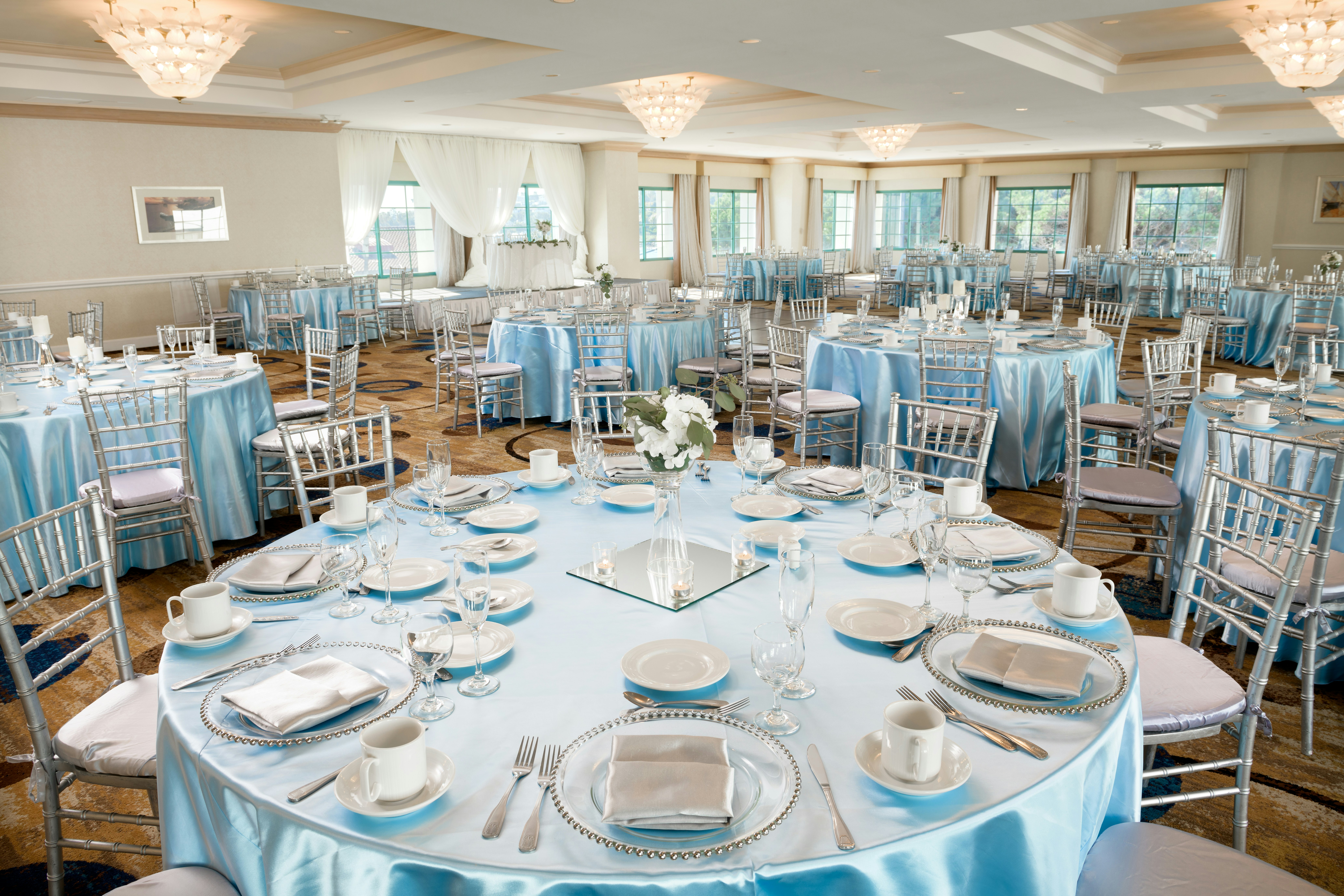 DOUBLETREE BY HILTON SAN PEDRO - PORT OF LOS ANGELES 33/65