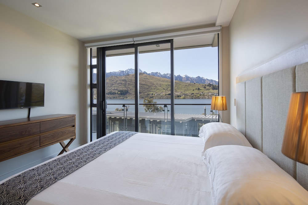 The Rees Hotel and Luxury Apartments 22/63