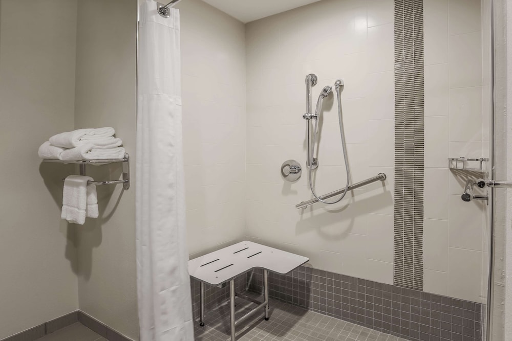 ROOM, KING BED, SOFA, HIGH FLOOR