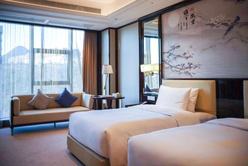 Wyndham Grand Tongren Downtown Hotel 16/56