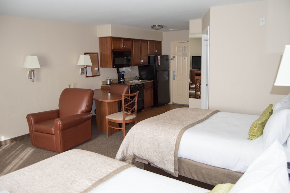 Candlewood Suites Victoria 17/66