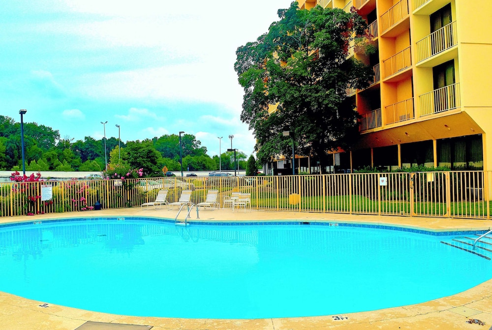 La Quinta Inn & Suites by Wyndham Nashville Airport/Opryland 3/38
