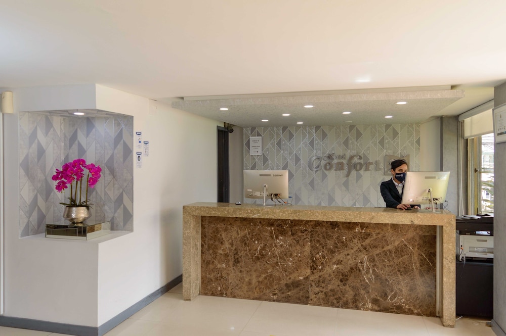 Confort 80 Zona Rosa Hotel 8/70
