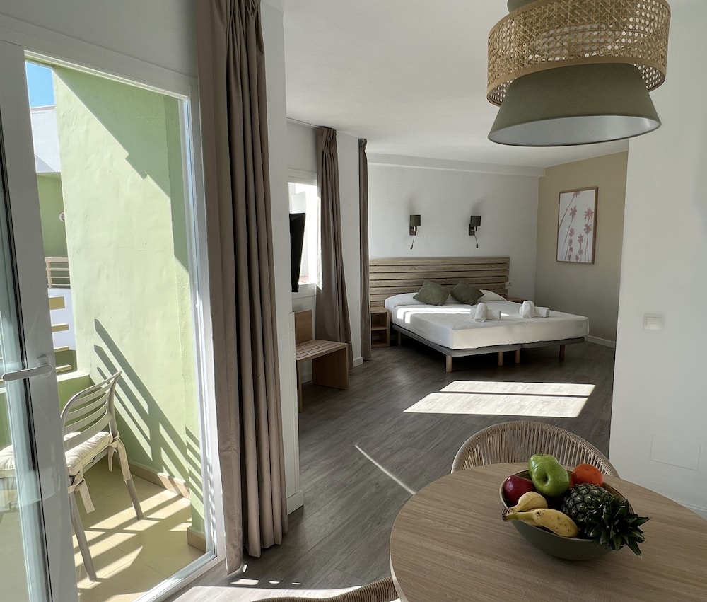 The Palm Star Ibiza - Adults Only 50/50