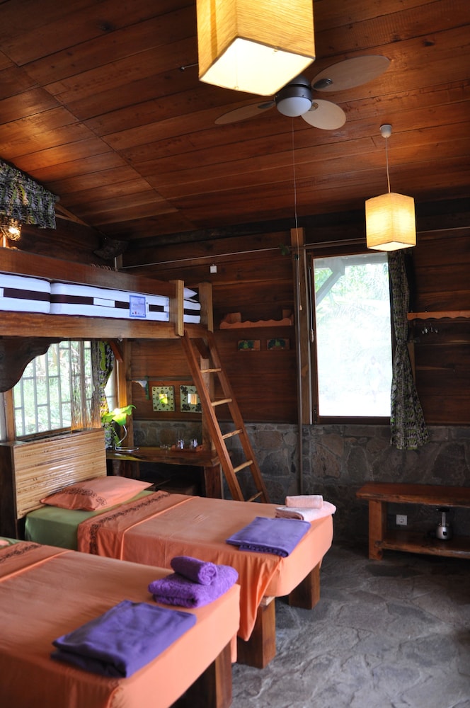 Mucumbli Hotel 20/48