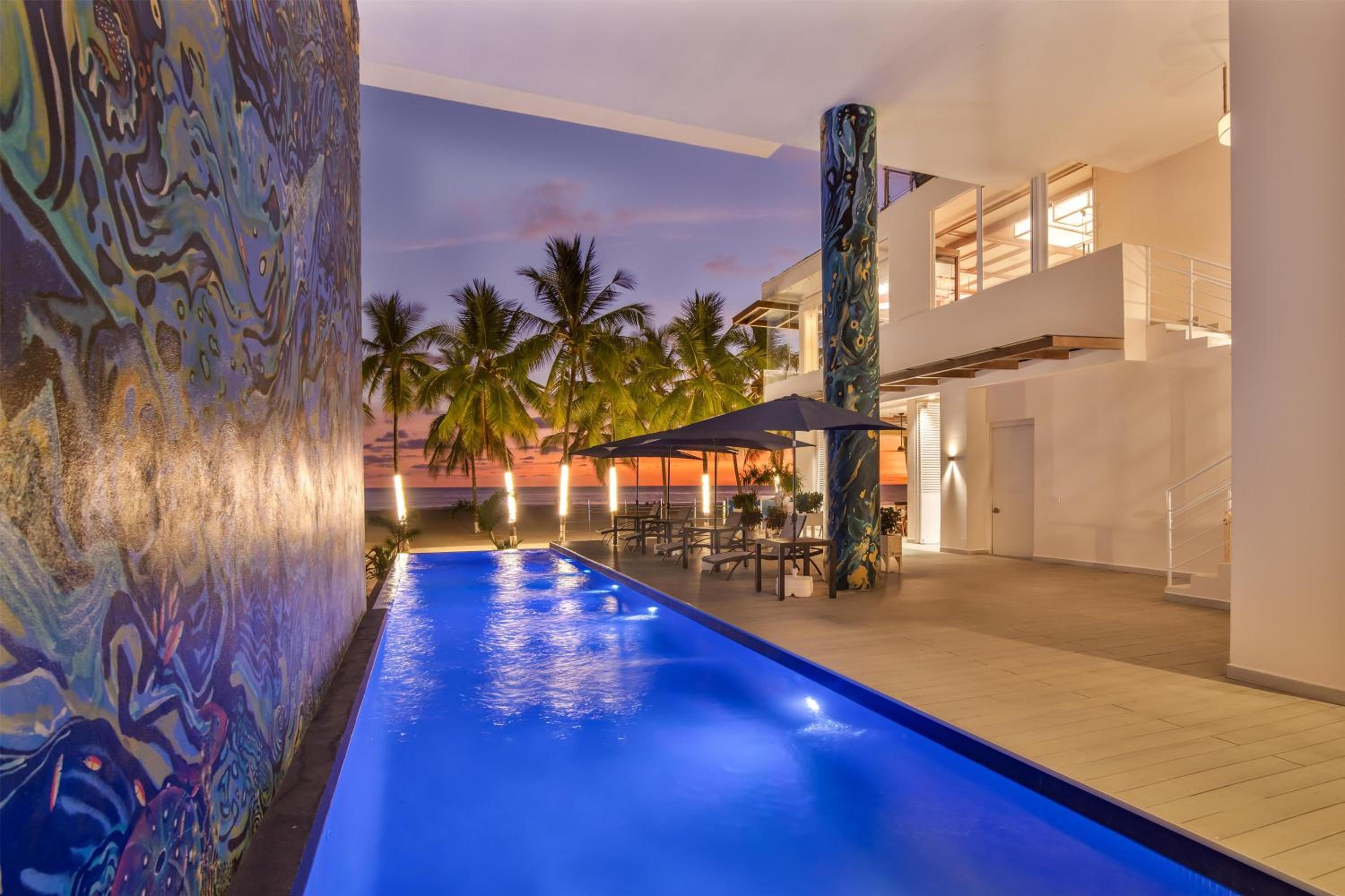 Claritas Beach Bar & Resort, WorldHotels Elite 40/70