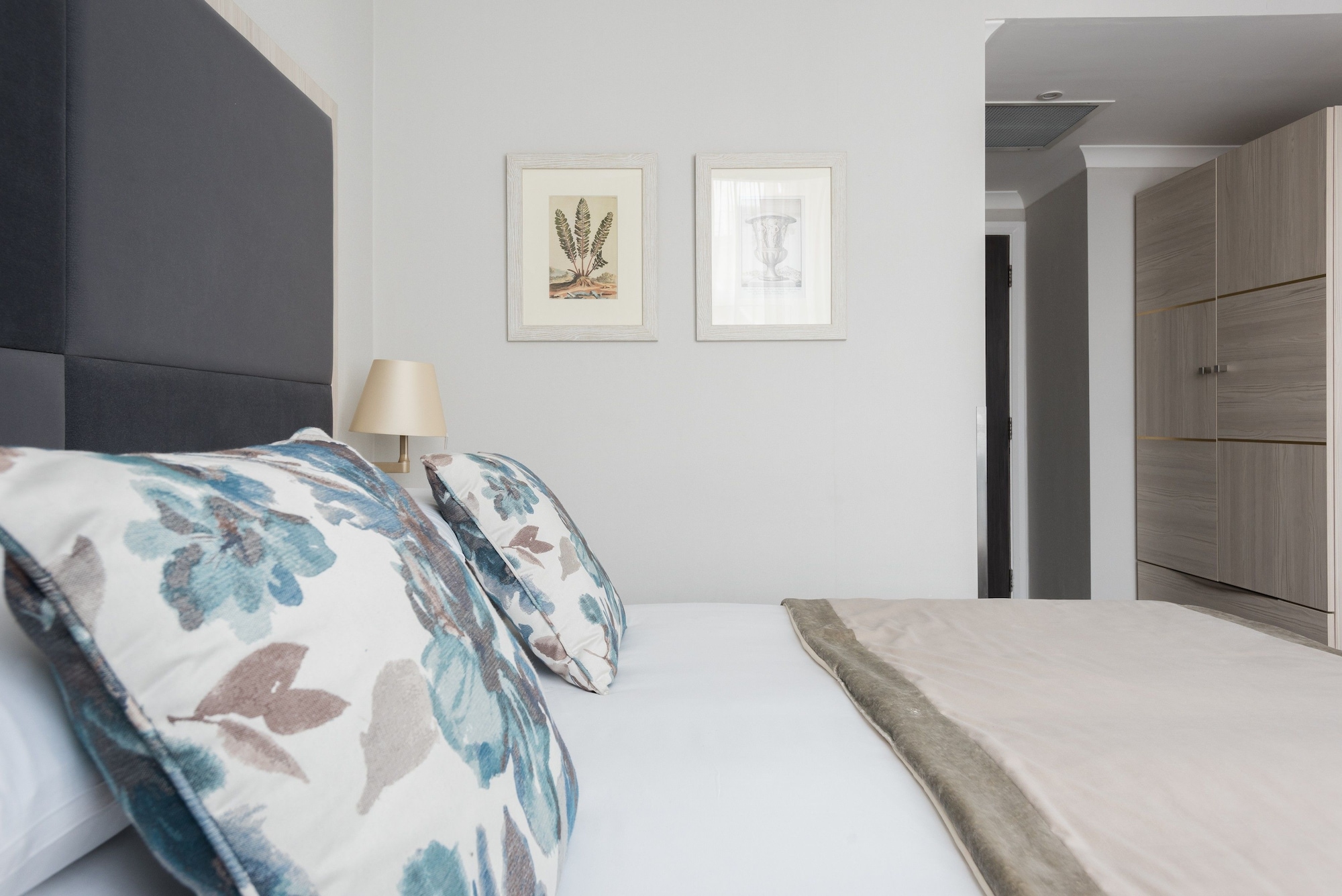 غرفة تنفيذية بسرير كينج، Blandford Hotel 5/8