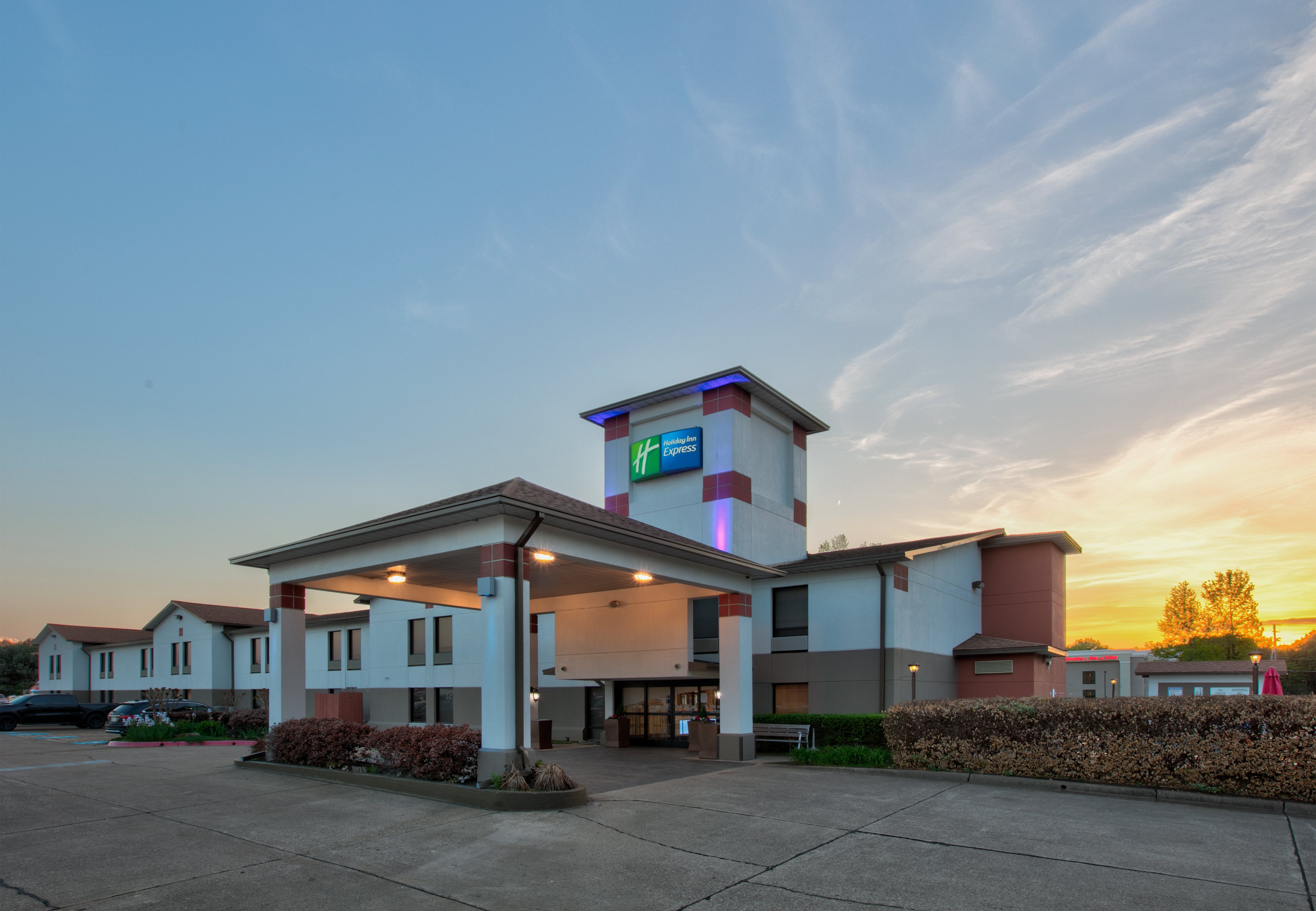 Holiday Inn Express Hope 50/53
