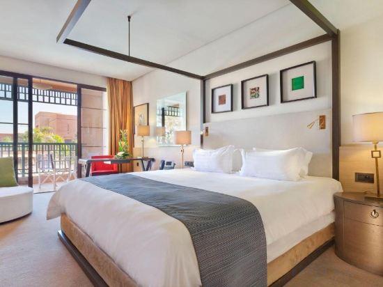 Premium, Double Bed, Golf Course View