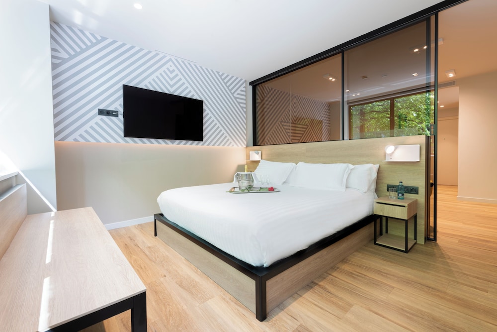 Suites Plaza Hotel & Wellness 15/50