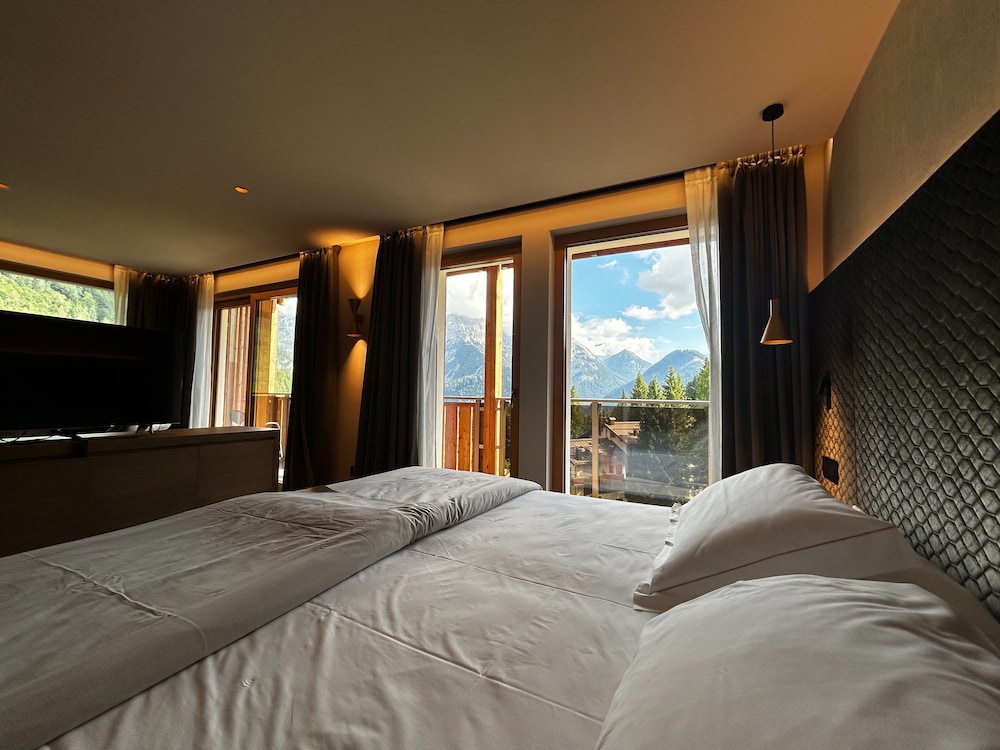 JUNIOR SUITE, DELUXE