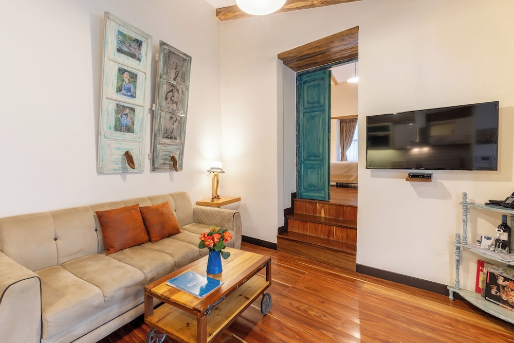 Old Town Quito Suites, Apartments & Boutique hotel 33/50