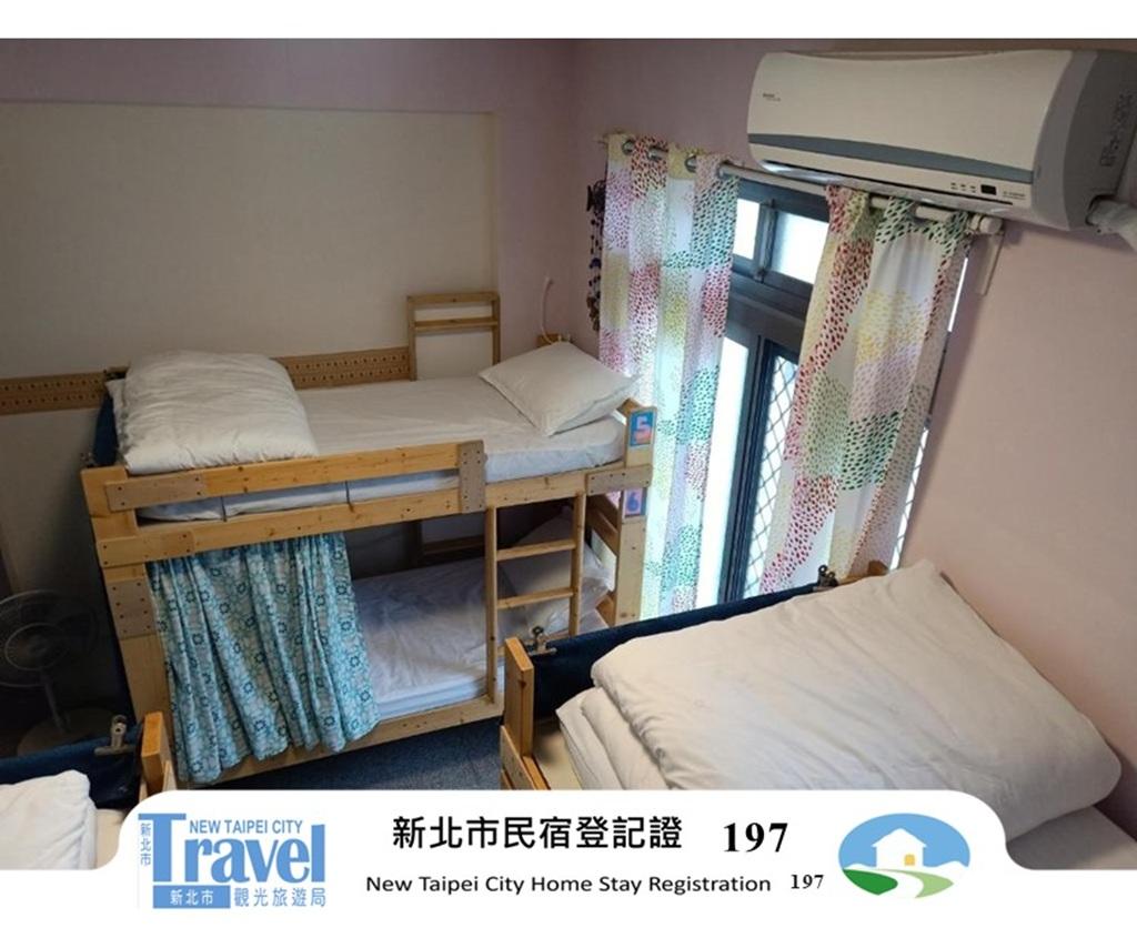 Female Dorm, Female Only, 6 Beds