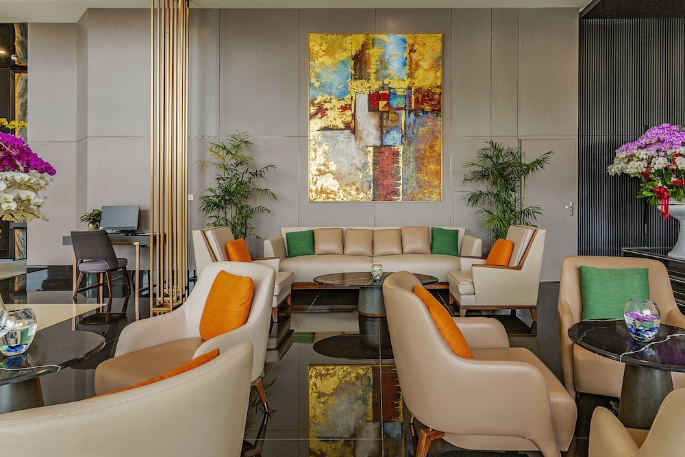 Le Sands Oceanfront Da Nang Hotel 30/50