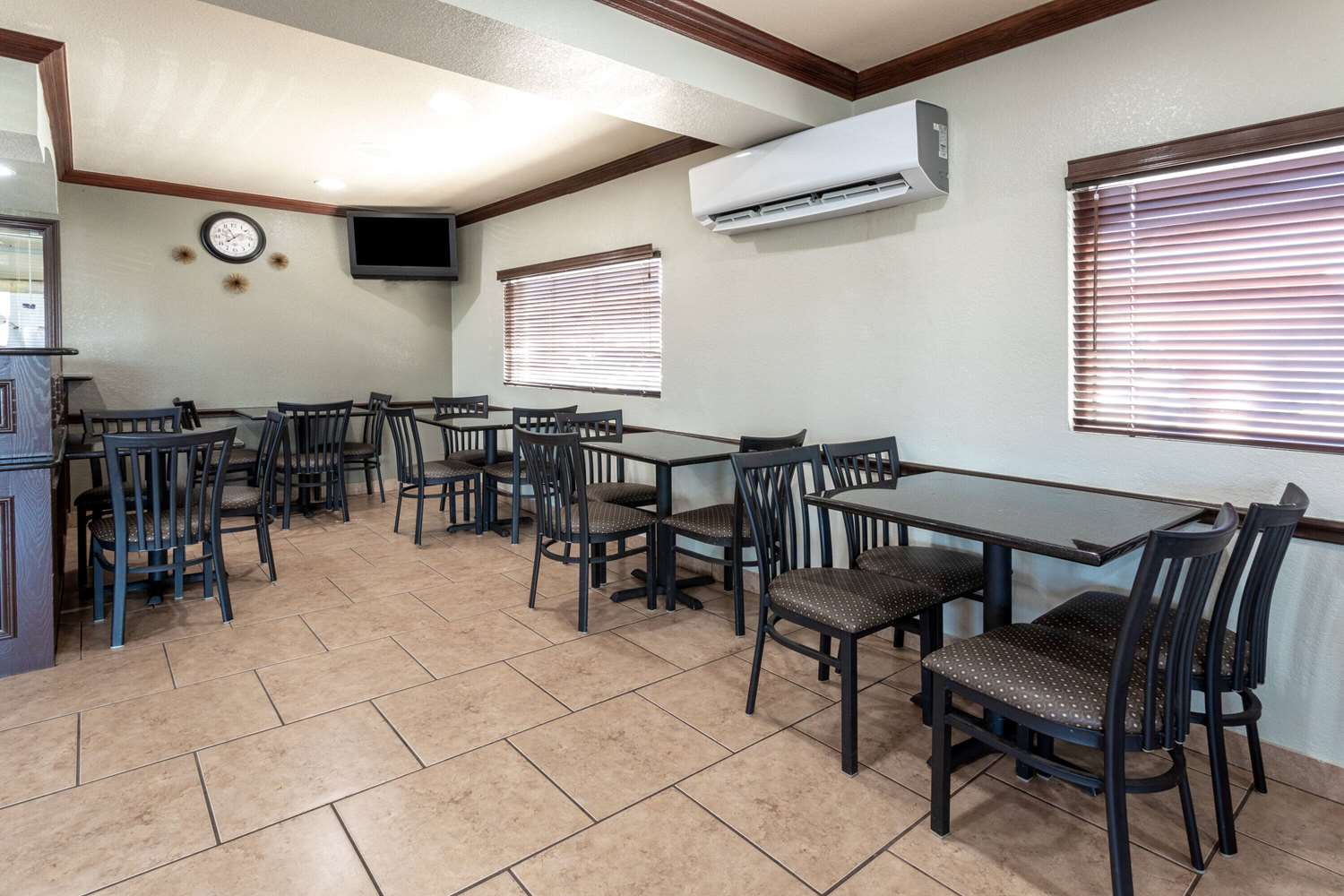 Super 8 By Wyndham Amarillo Central Tx 46/57