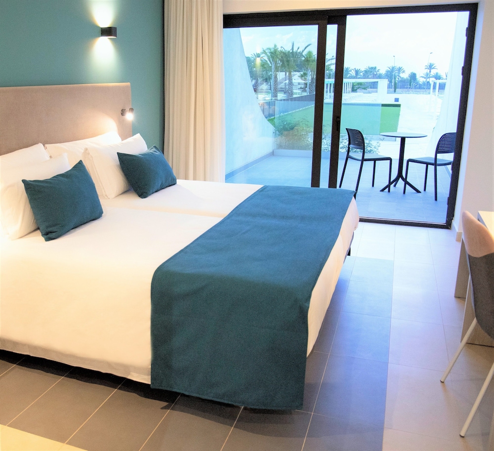Occidental Mar Menor 25/62