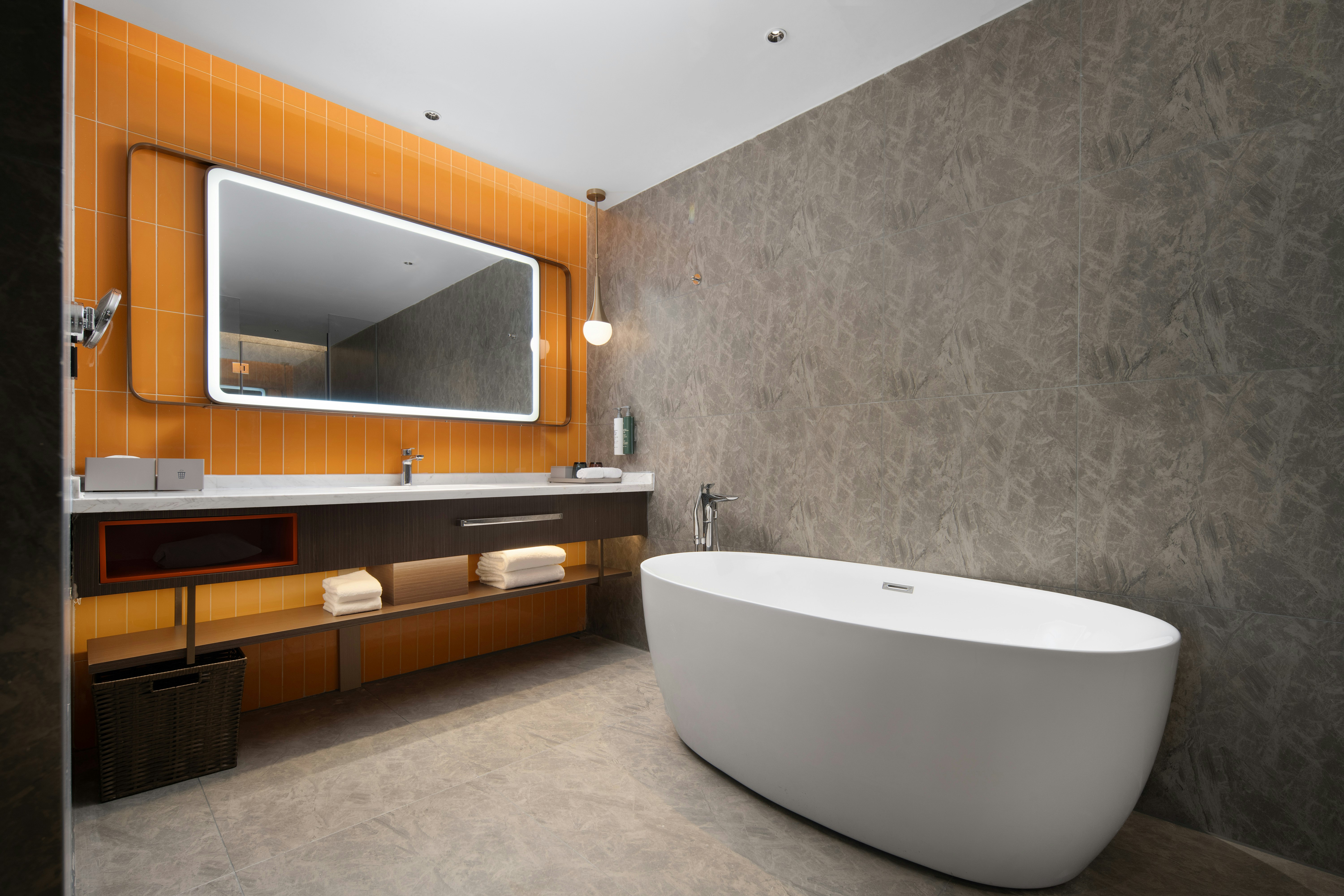 Home2 Suites by Hilton Wuhan Optics Valley 60/60