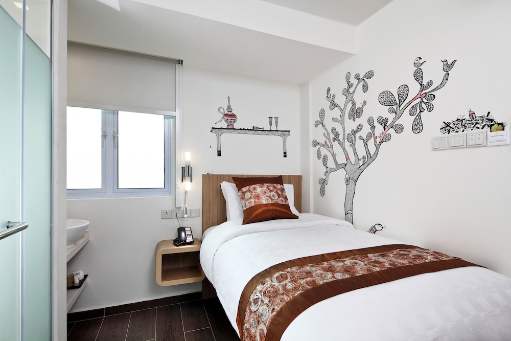 HOTEL CLOVER THE ARTS 15/52