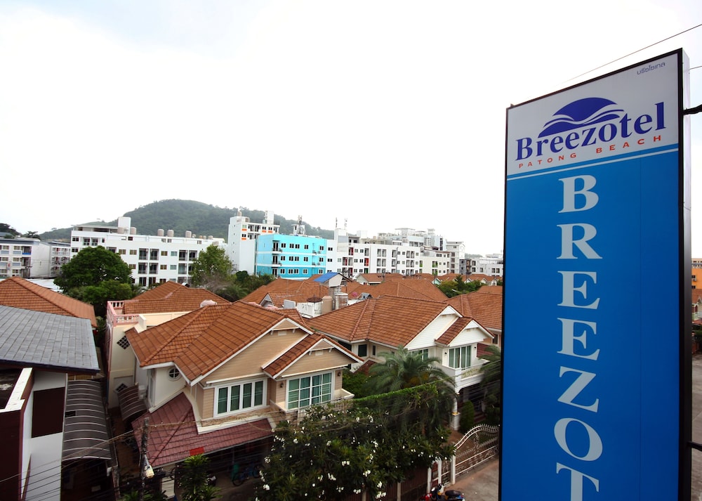 BREEZOTEL 1/53