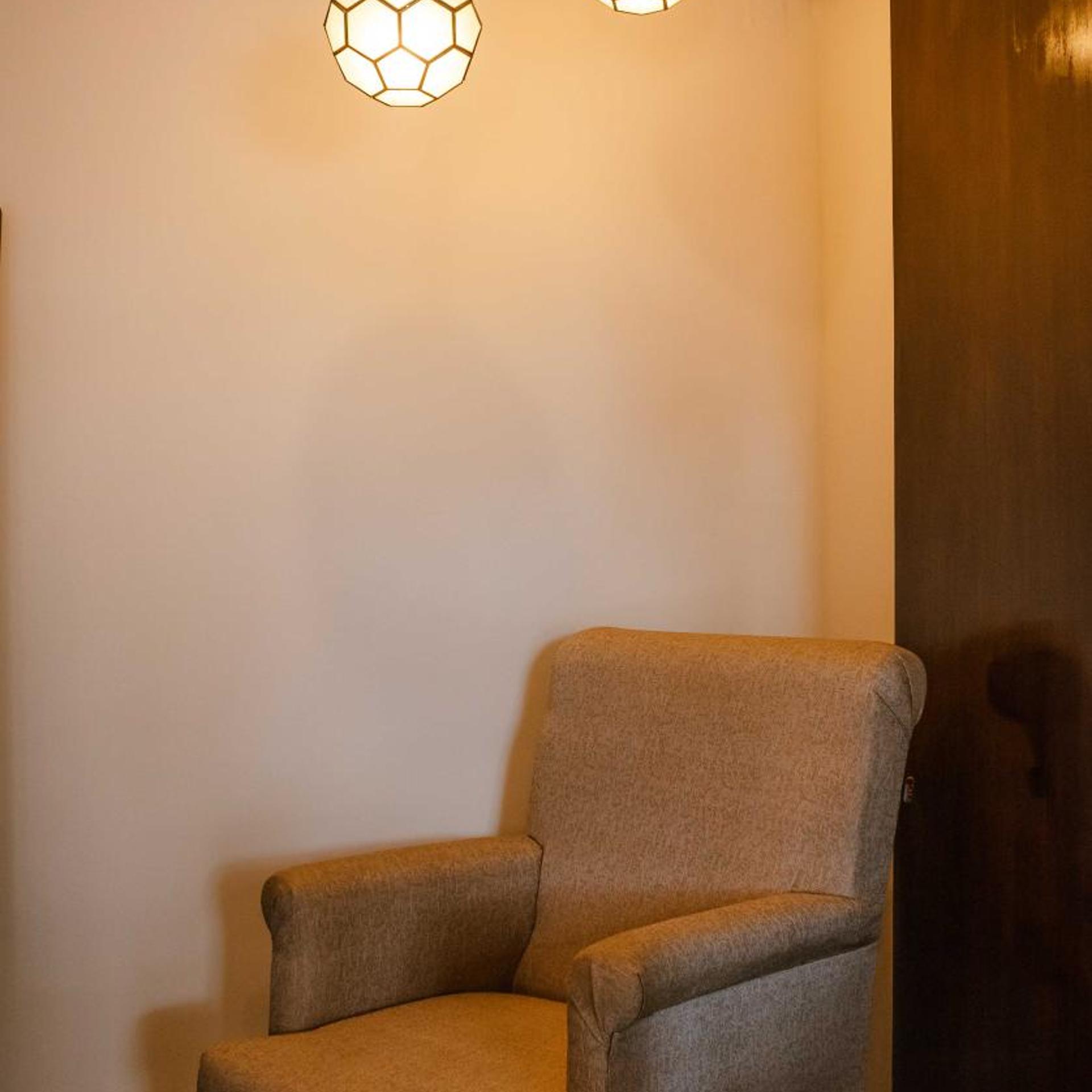 Hotel Embajadoras 36/54