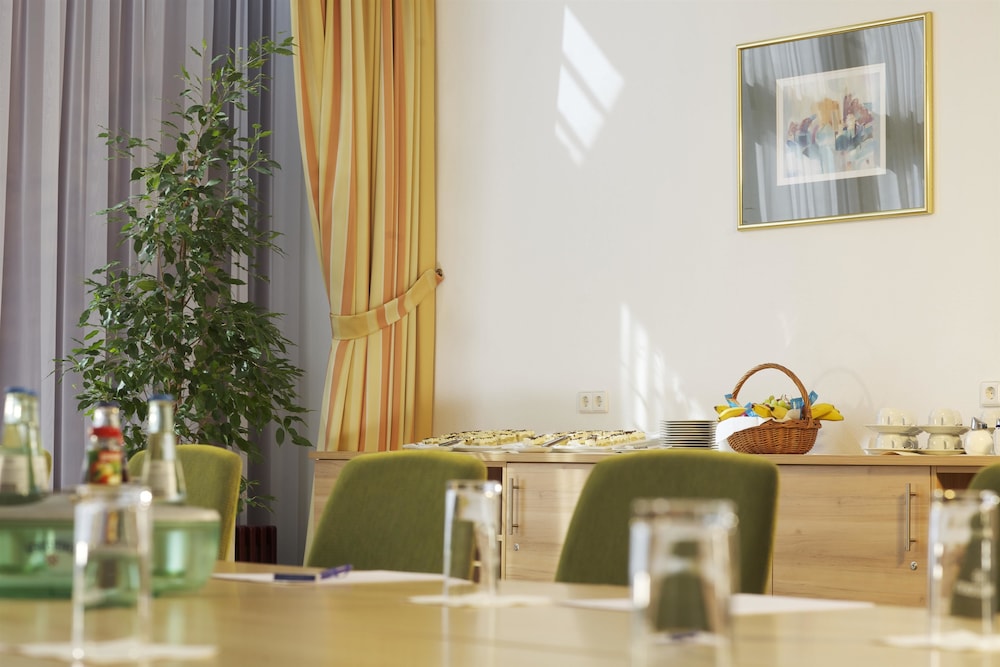 PLAZA INN Berlin-Charlottenburg 39/64