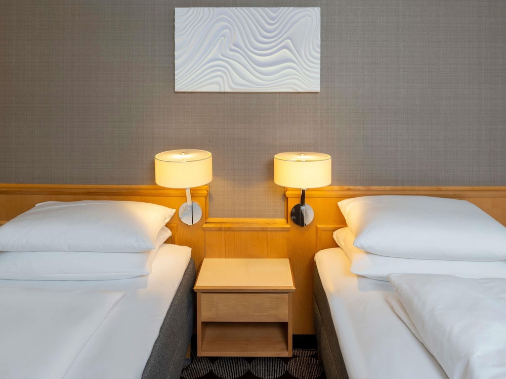 Movenpick Nuremberg Airport 24/75