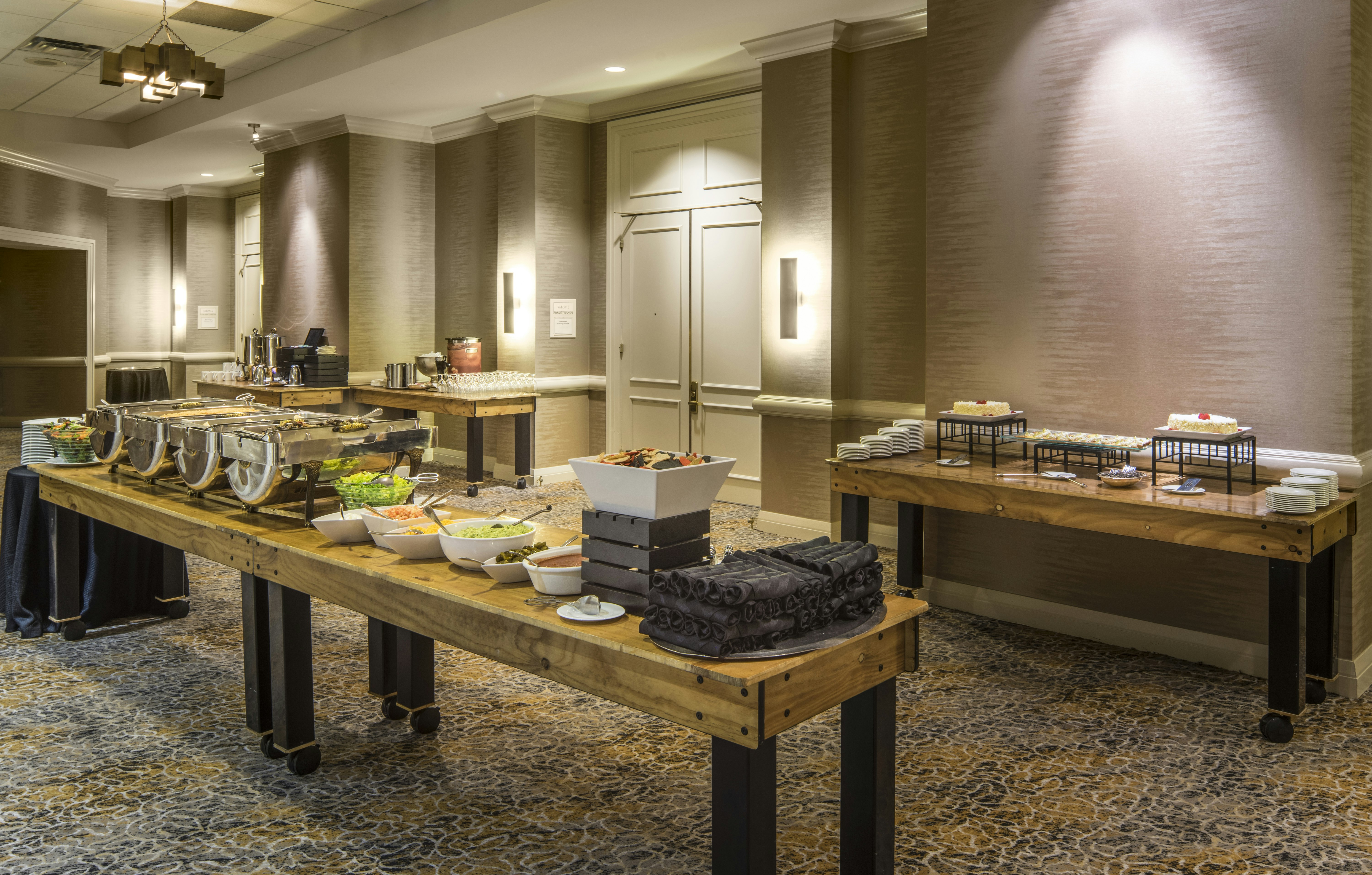 Hilton Alexandria Old Town 36/74