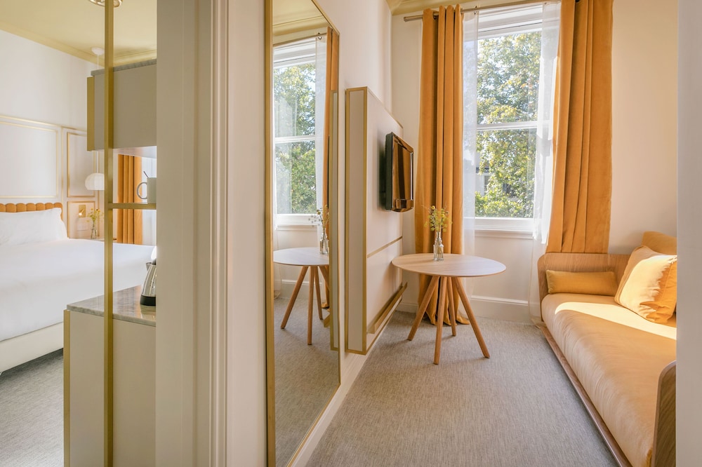 Melia London Kensington Member of Melia Collection 57/93