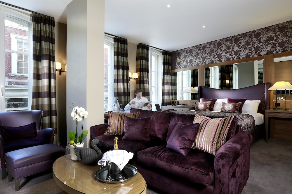 Macdonald Windsor Hotel 29/55