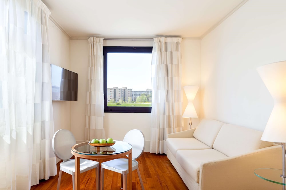 HILTON GARDEN INN FLORENCE NOVOLI 44/65
