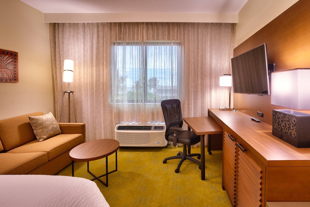 Courtyard By Marriott Oahu North Shore 32/61