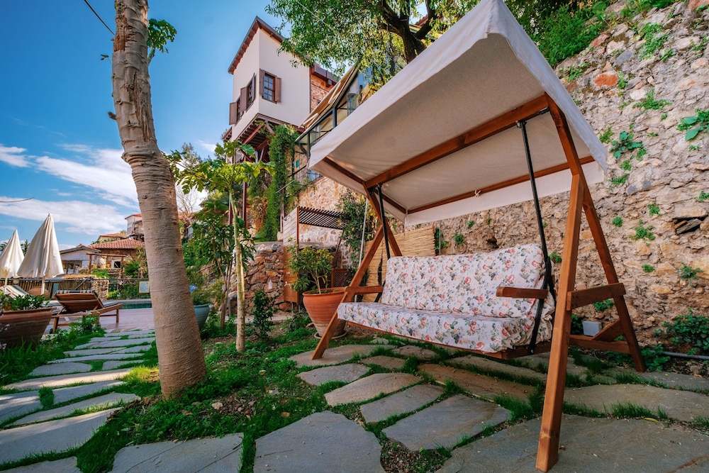Hotel Villa Turka 44/50