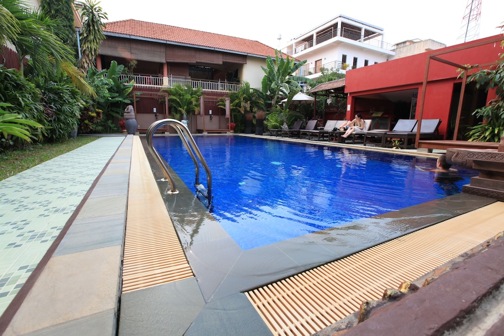 Mom's Guesthouse 5/54