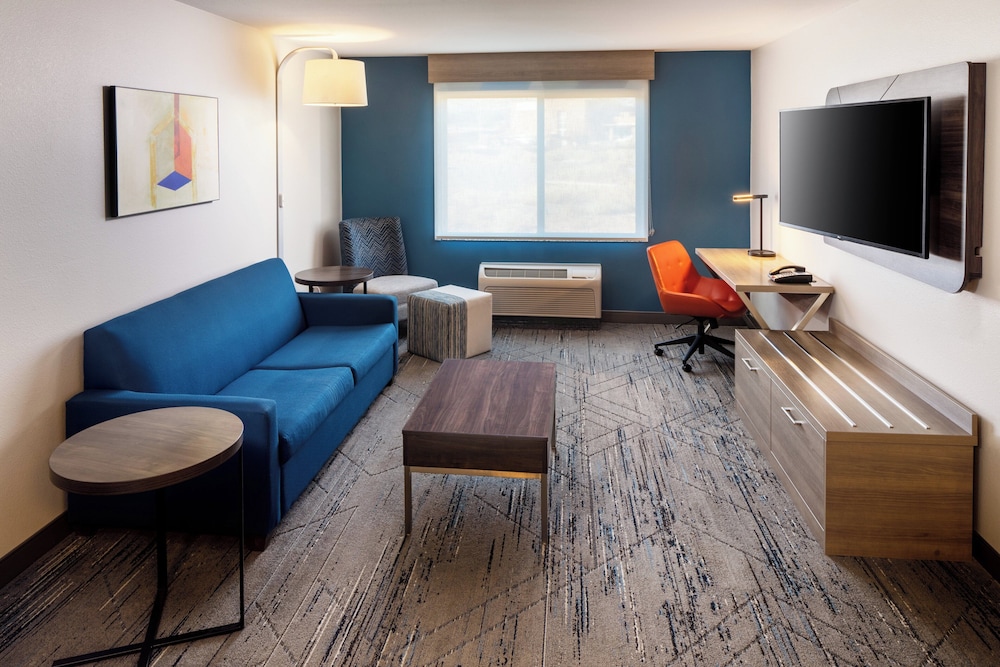 Holiday Inn Express Hotel and Suites Los Alamos Entrada Park 50/73
