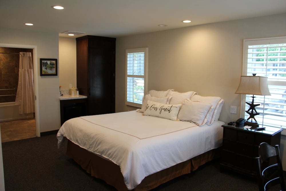 Franciscan Inn & Suites 17/40