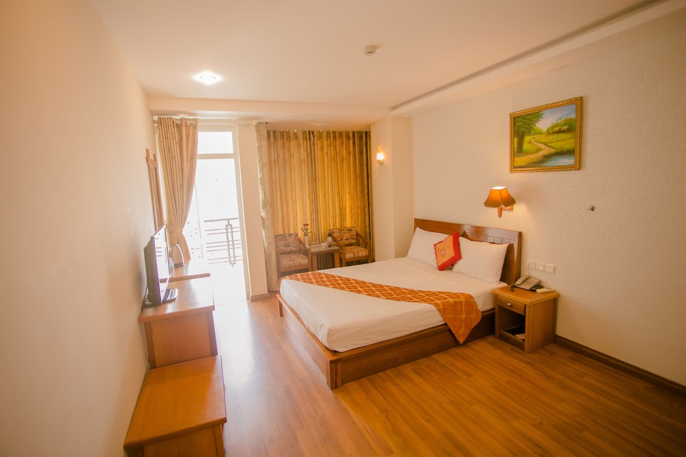 Golden Sea Hotel Nha Trang 33/76