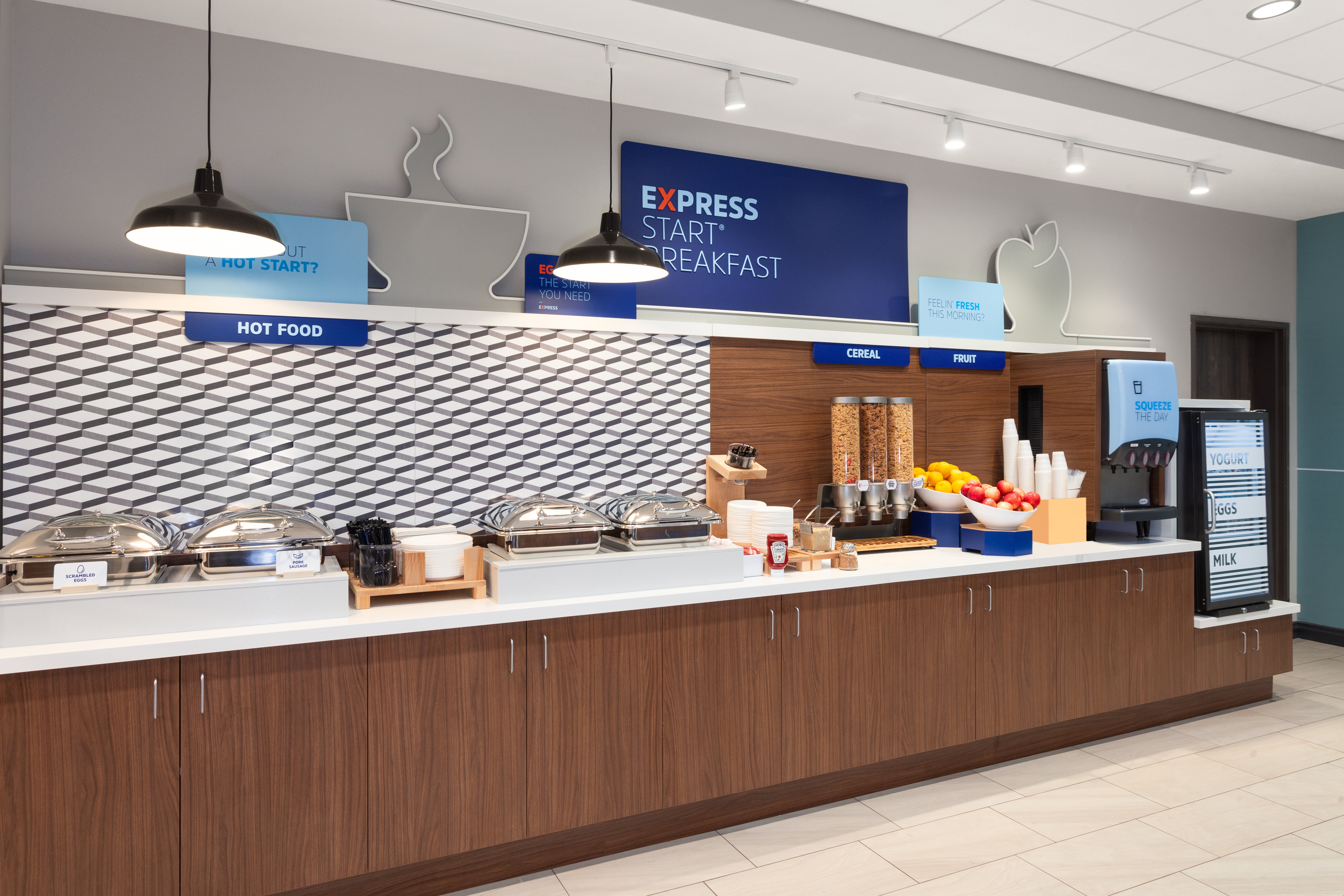 Holiday Inn Express & Suites Reedsburg - Dells Area 8/64