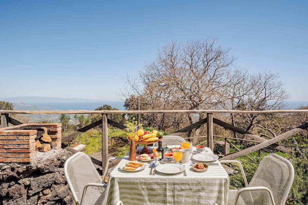Etnella Enoagriturismo Notti Stellate 35/50
