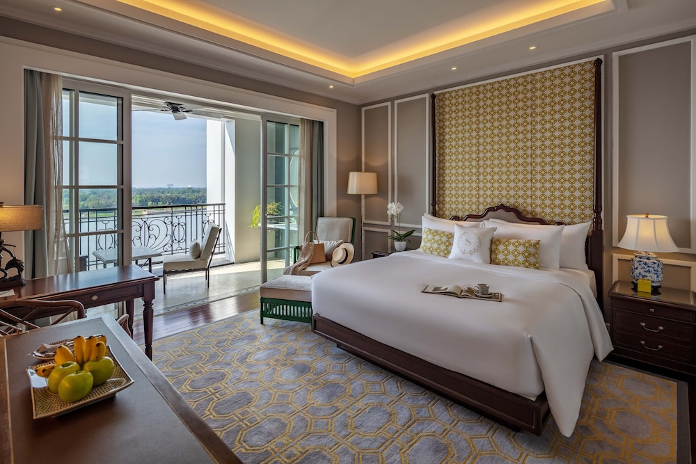 Mia Saigon Luxury Boutique Hotel 12/72