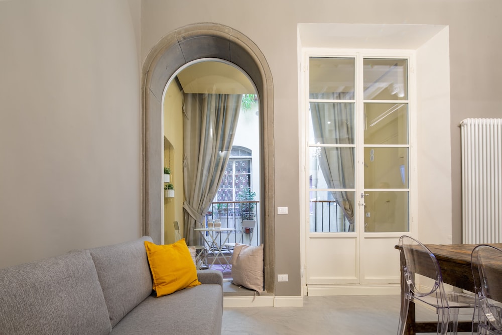 Casa Velluti Deluxe 26/34